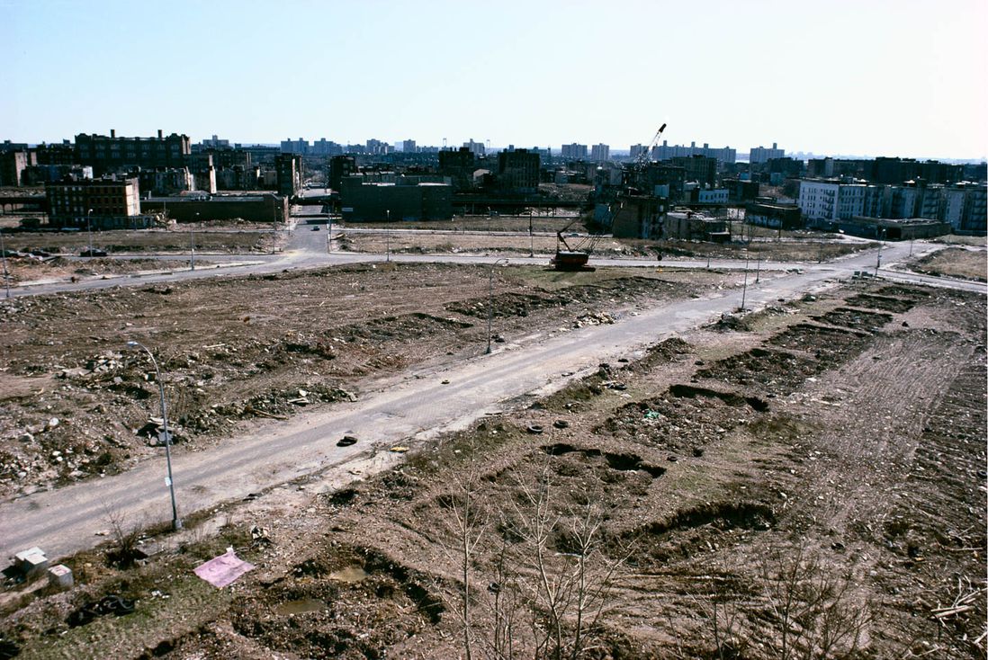 View east along Charlotte St. from Boston Rd., Bronx, 1984
